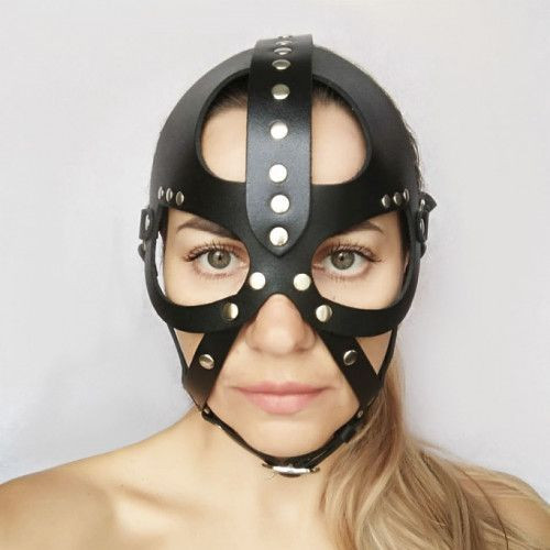 Кожаная маска-шлем  Лектор (черный)