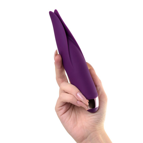 Фиолетовый клиторальный вибростимулятор FLO - 18,5 см. (фиолетовый)