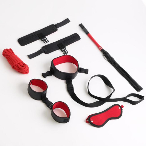 Черно-красный эротический набор из 7 предметов (черный с красным)