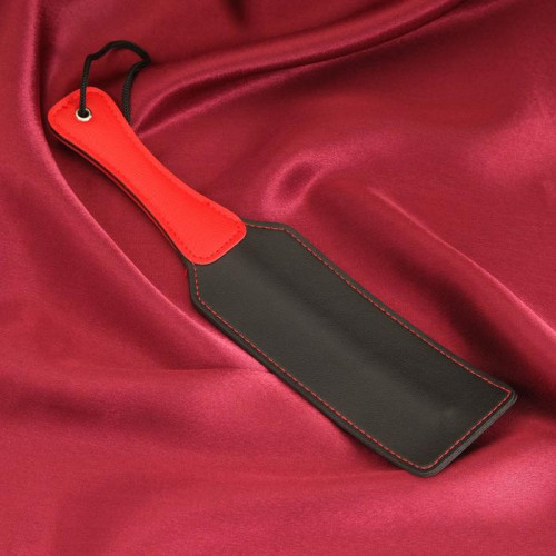 Черная шлепалка  Хлопушка  с красной ручкой - 32 см. (черный с красным)