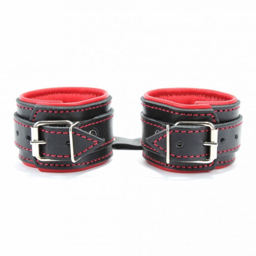 Черные наручники с красным подкладом (черный с красным)