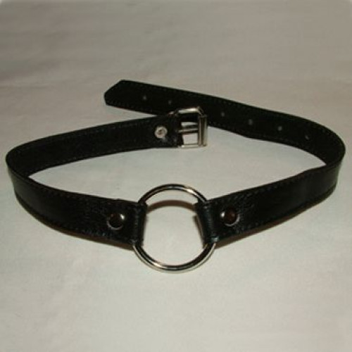 Кляп-расширитель с металлическим кольцом (черный)