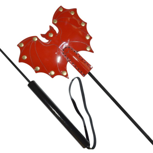 Стек с красным лаковым кожаным шлепком в виде летучей мыши - 60 см. (красный с черным)
