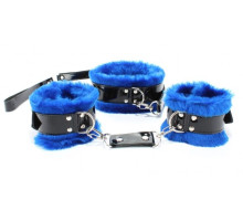 Черно-синие меховые наручники и ошейник с поводком (черный с синим)