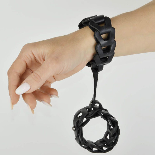 Черные кожаные наручники  Клеопатра (черный)