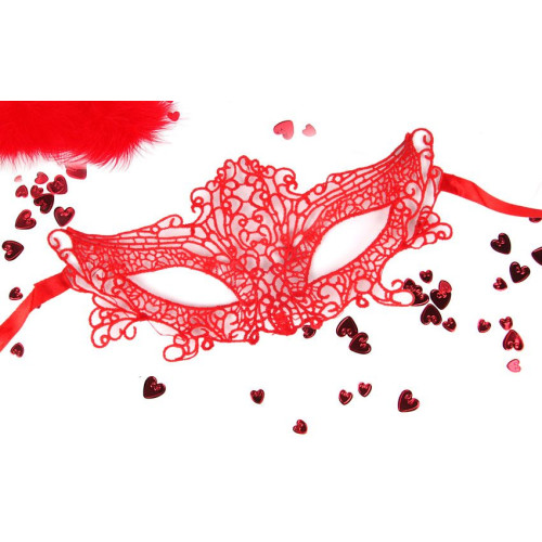 Красная ажурная текстильная маска  Марлен (красный)