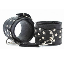 Чёрные наручники из кожи с пряжкой (черный)