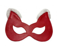 Красная маска из натуральной кожи с белым мехом на ушках (красный с белым)