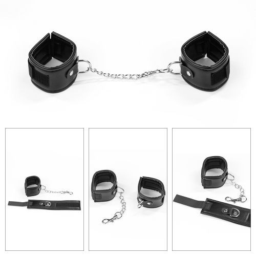 БДСМ-набор Deluxe Bondage Kit: наручники, плеть, кляп-шар (черный)