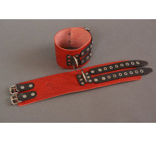 Широкие красно-черные наручники без подкладки (красный с черным)