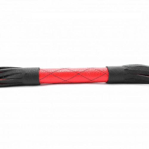 Красно-черная плетка из натуральной кожи - 60 см. (красный с черным)